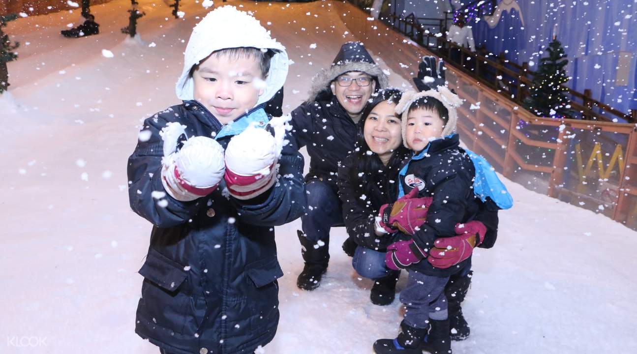 https://club.pnkids.com.sg/wp-content/uploads/2020/03/snowcity-3.jpg